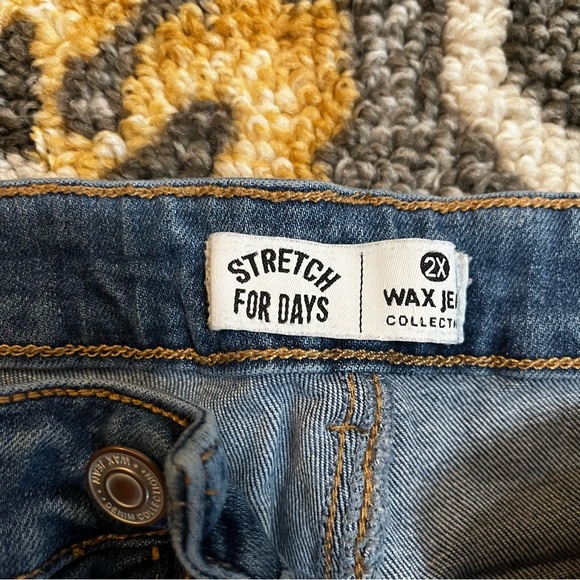 Women’s Wax Jeans Collection Shorts 2X - Picture 2 of 3